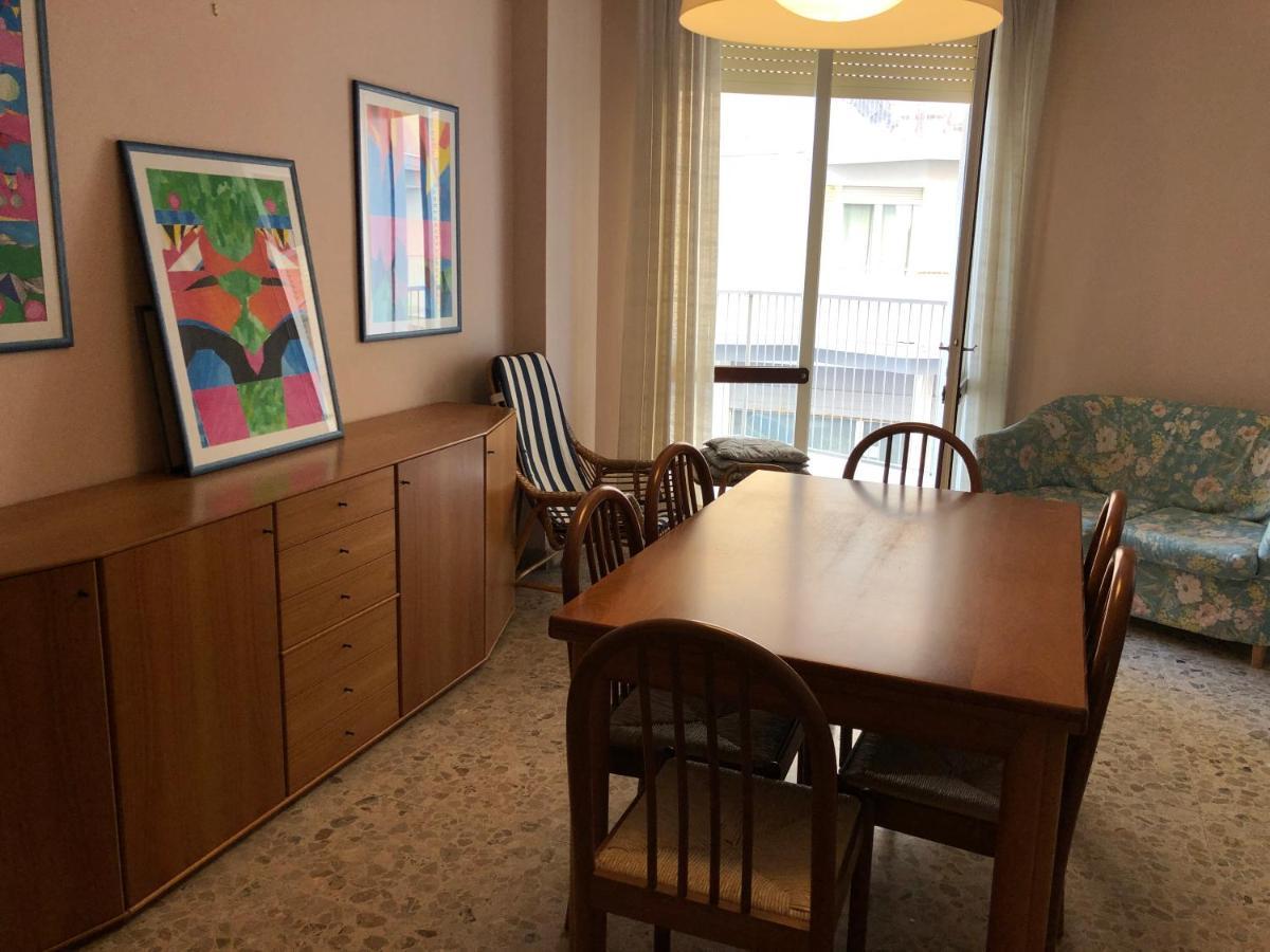 Residence Centro Commerciale - Walterigato Apartments Solo Per Famiglie Lido di Jesolo Bagian luar foto