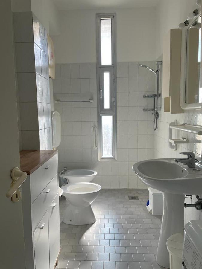 Residence Centro Commerciale - Walterigato Apartments Solo Per Famiglie Lido di Jesolo Bagian luar foto